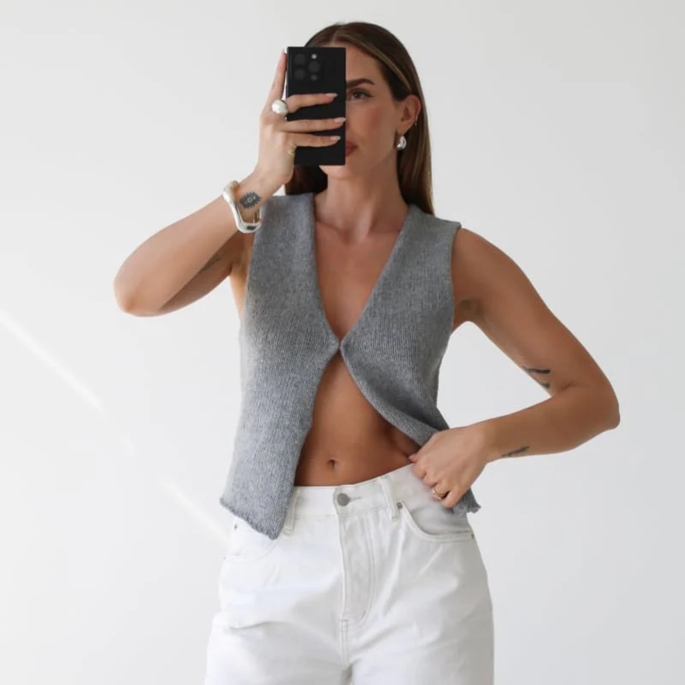 Rumored Prince Street Top Gray Size S